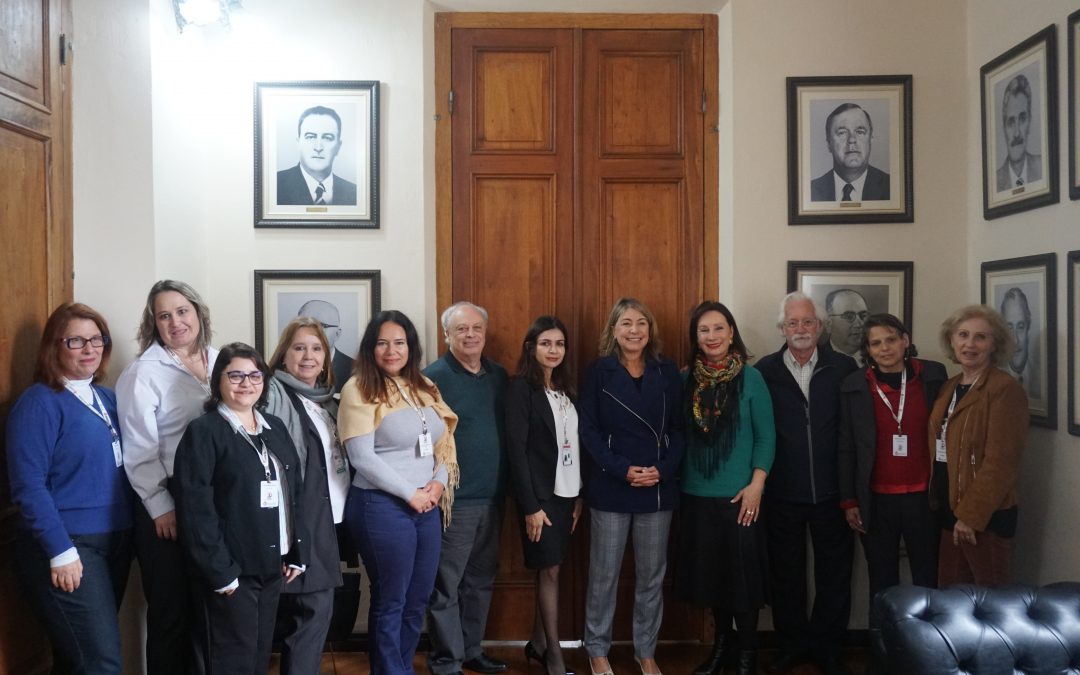 Programa Dedica dos Amigos do HC Ã© apresentado na CÃ¢mara Municipal de Curitiba