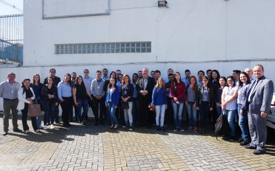 Colaboradores da CallFarma, parceira da Campanha Troco Solidário, visitam os Amigos HC