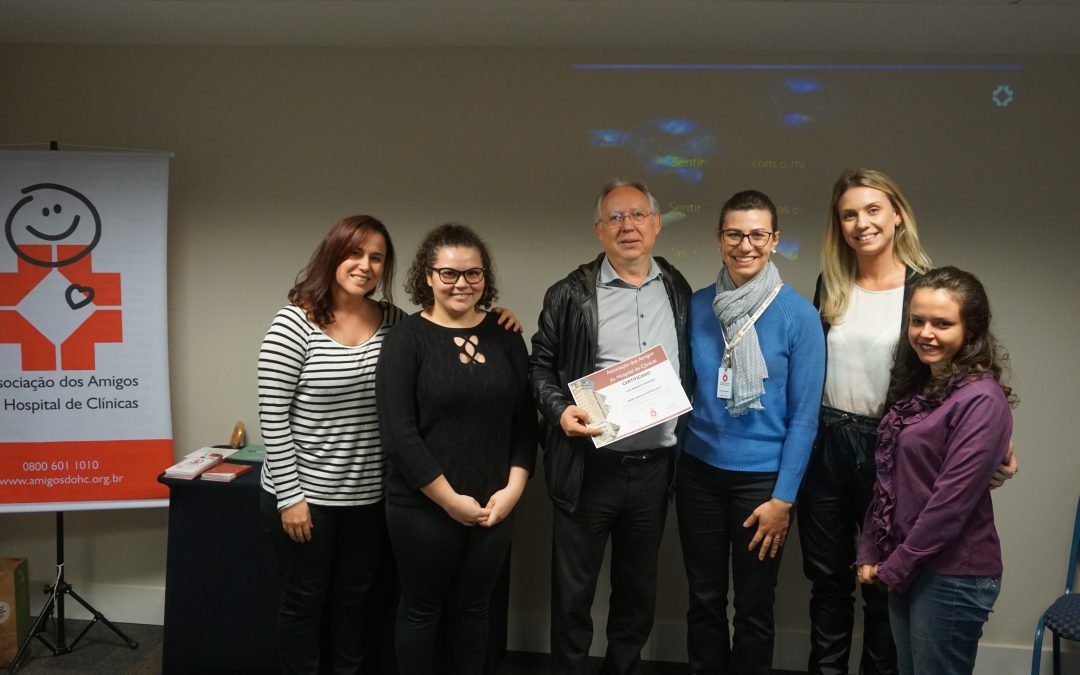 Amigos do HC promovem palestra sobre saÃºde mental aos colaboradores dos HotÃ©is Deville