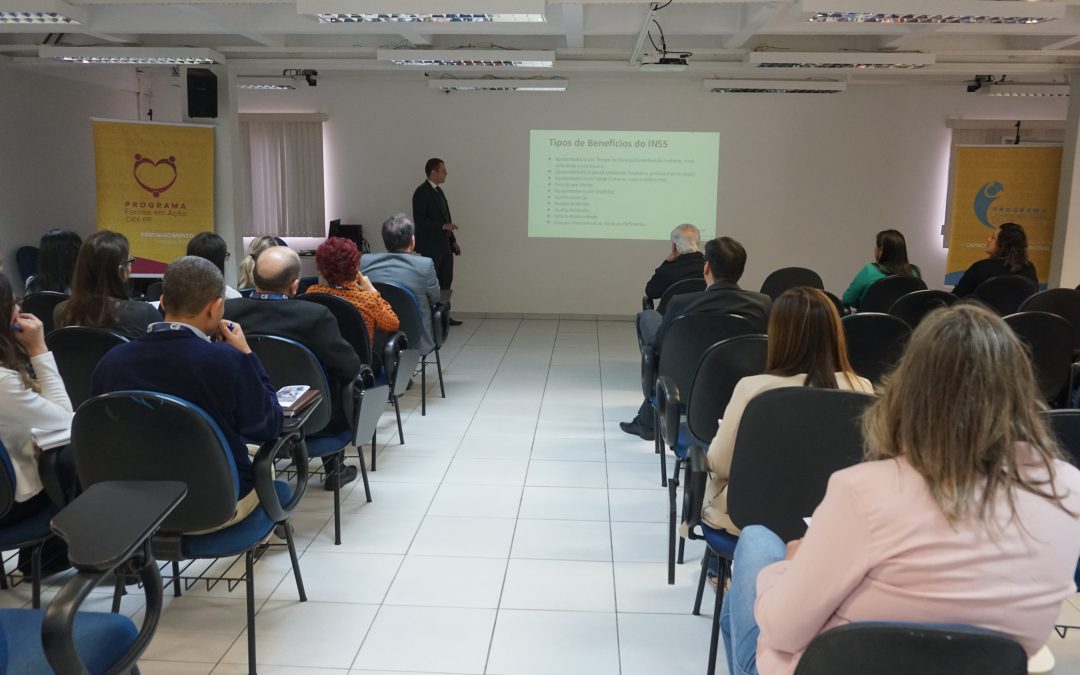 Amigos do HC e CIEE ParanÃ¡ promovem a palestra âDescomplicando sua aposentadoriaâ