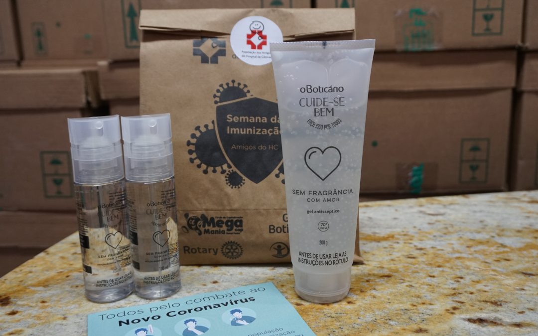 Amigos do HC distribuem kits de higiene no MÃªs da ImunizaÃ§Ã£o