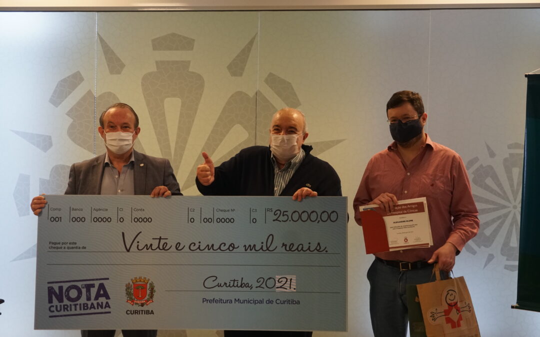 Amigos do HC recebem R$ 25 mil pela indicaÃ§Ã£o de entidade premiada no Programa Nota Curitibana