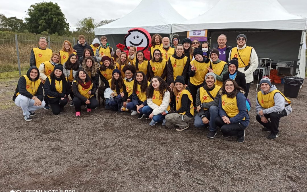 ConheÃ§a o programa de voluntariado dos Amigos do HC