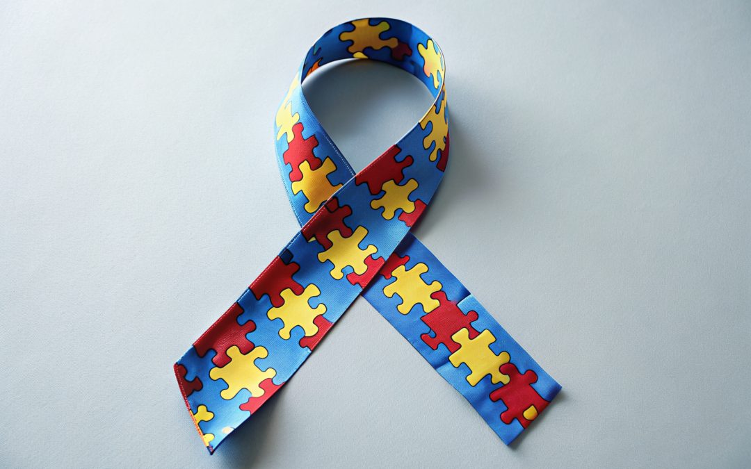 Abril Azul visa conscientizar população sobre o autismo